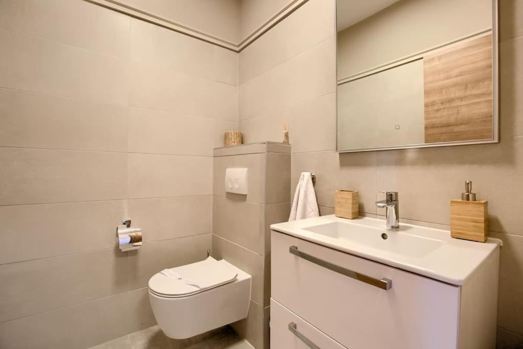 Apartment Sunrise Fuer 6 Personen In Pula-Stinjan Extérieur photo